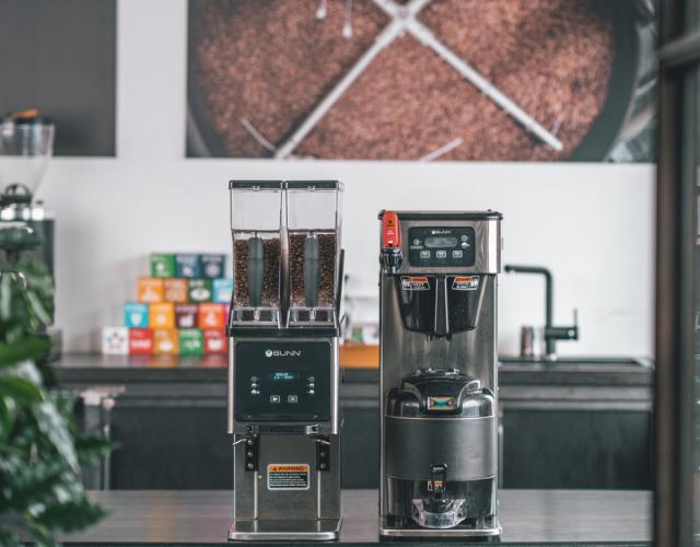 bunn kaffebrygger og kaffekvaern til erhverv